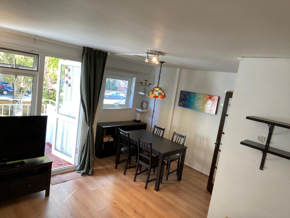 Beautiful 2 Bedroom & Balcony Flat In Central Londýn Exteriér fotografie